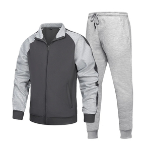 Ensemble de survêtement deux pièces personnalisé pour homme : veste zippée à manches raglan et pantalon de jogging en molleton épais - Product Image 1