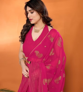 Sari Tradicional KV de Rayón Rosa con Bordado Georgette y Blusa sin Coser para Fiestas y Eventos - Product Image 1
