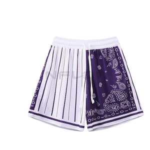 Shorts pour hommes en polyester et coton, à taille mi-haute avec cordon de serrage, motif patchwork tricoté, logo frontal, légers, respirants, style urbain - Product Image 1