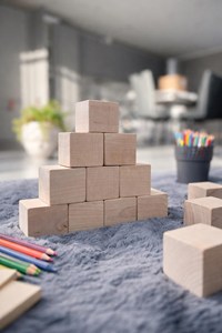 Omar Creations Blocs carrés en bois de hêtre non finis de 1,5 cm, 2 cm, 2,5 cm, 3 cm, couleur personnalisée, style antique, pour l'artisanat des enfants - Product Image 2