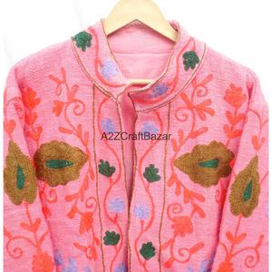 Veste en coton pour femme, multicolore, faite à la main, tricotée, brodée Suzani, col en V, motif floral, écologique, toutes saisons - Product Image 6