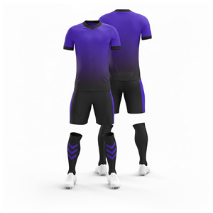 Maillot de football imprimé numériquement |   Tailles pour hommes, femmes et jeunes |   Vêtements de sport légers à séchage rapide en gros - Product Image 2