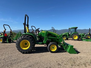 Tracteur compact 2026 3033R Z207825 – Équipement Premium Prêt à l'Exportation - Product Image 2