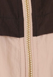 Veste coupe-vent pour femme de haute qualité, design personnalisé, été, imperméable, respirante, doublure en nylon, broderie, design uni - Product Image 6