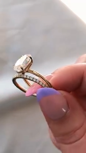 แหวนหมั้นเพชรทรงรีเพาะเลี้ยงในห้องปฏิบัติการ ทองคำแท้ 14K แหวนแต่งงานแบบโซลิแทร์ - Product Image 2