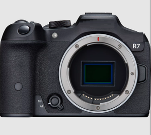 Nouvel appareil photo numérique sans miroir R7 avec objectifs RF-S 18-150 mm IS STM pour usage en construction - Léger et robuste - Product Image 4