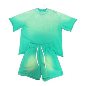 Ensemble de shorts d'été pour homme de marque personnalisée, t-shirt et short en coton léger - Product Image 1