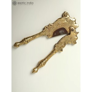 Casse-noix en laiton et fer de 6 \ "fait à la main Article unique de décoration pour la maison - Product Image 2