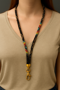 Chaîne de corps perlée faite à la main avec fermoir doré, tissée en noir, blanc, rouge, jaune, turquoise et bleu, motif serpent, accessoire vibrant - Product Image 6