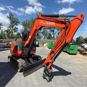 ซื้อรถขุดตีนตะขาบ Kubota KX080 3 เครื่องยนต์ประสิทธิภาพสูง ระบบปั๊มเกียร์ จัดส่งรวดเร็ว คุณภาพพรีเมียม - Product Image 5
