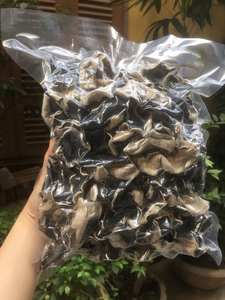 Hongo de oreja de madera seca Natural cultivada vietnamita Comida vegana saludable y cocina Tapa sazonada procesada - Product Image 6