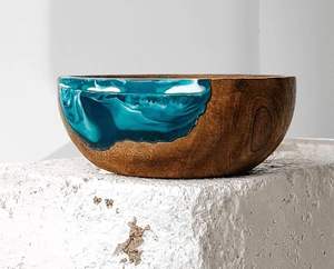 Cuencos de Resina Epoxi Hechos a Mano con Diseño Único, Cuencos de Resina y Madera, Arte en Resina a un Precio de Fábrica Muy Bajo - Product Image 3