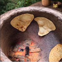 Suministros para Restaurantes Vitronexa, Briquetas de Carbón Vegetal Negro de Madera Dura, Forma Hexagonal, 5-7 Horas de Duración, Combustible Comercial para Barbacoa 5100-7500