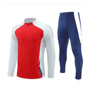 Ensemble de survêtement de football d'hiver personnalisable à manches courtes, respirant et à séchage rapide, service OEM en gros, impression au Pakistan - Product Image 1