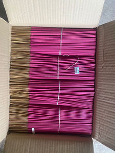 Varillas de Incienso Rosa de 12 Pulgadas – Fragancia Natural, Combustión Suave, Ideales para el Hogar, Templos y Meditación - Product Image 5