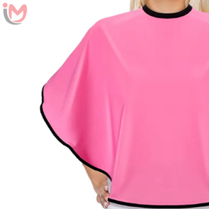 ผ้าคลุมตัดผมสีชมพูพร้อมขอบสีดำ วัสดุกันน้ำสำหรับใช้ในร้านเสริมสวย - Product Image 3