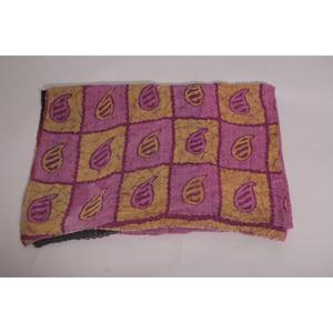 ผ้าห่มคันธาทำมือจากอินเดีย ลายดอกไม้สไตล์วินเทจ ผ้าฝ้ายโบโฮ ผ้าคลุมเตียงแบบสองด้าน ผ้าห่มตกแต่งบ้าน - Product Image 3