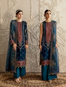 Ramsha Velvet-6 Robes brodées 3 pièces en velours lourd pour femmes Costumes vêtements indiens pakistanais Ethnique Design moderne Haut - Product Image 4