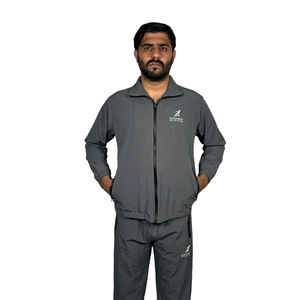 Chándal de Invierno para Hombre, Corte Regular, con Capucha, Color Sólido, Alta Calidad, Personalizable, 100% Algodón, Ecológico y Transpirable - Product Image 6