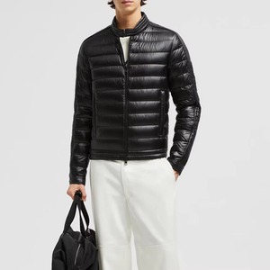 New Design Fashion Wholesale Custom Puffer <b>Jacket</b> <b>Men</b> Quilted Puffer <b>Jacket</b> With Breathable Hood <b>White</b> Puffer <b>Jacket</b> for <b>Men</b> - Product Image 3