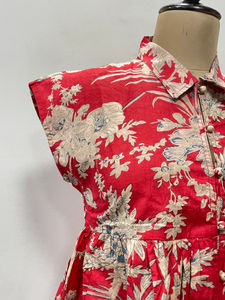 Camiseta sin mangas de algodón estampada a mano para mujer, estilo japonés, con botones frontales, diseño floral, ecológica, regalo para ella - Product Image 2