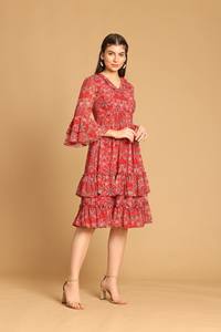 Robe maxi à volants à imprimé floral rouge vintage pour femmes, robes élégantes décontractées pour femmes, robes de soirée disponibles au meilleur prix - Product Image 4