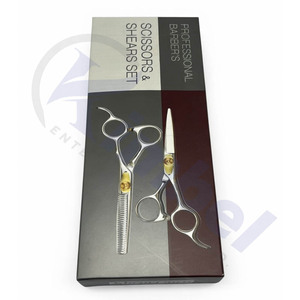 Ciseaux de coiffure professionnels en stock, fabriqués avec une lame de rasoir en acier inoxydable japonais, ciseaux de barbier. - Product Image 6