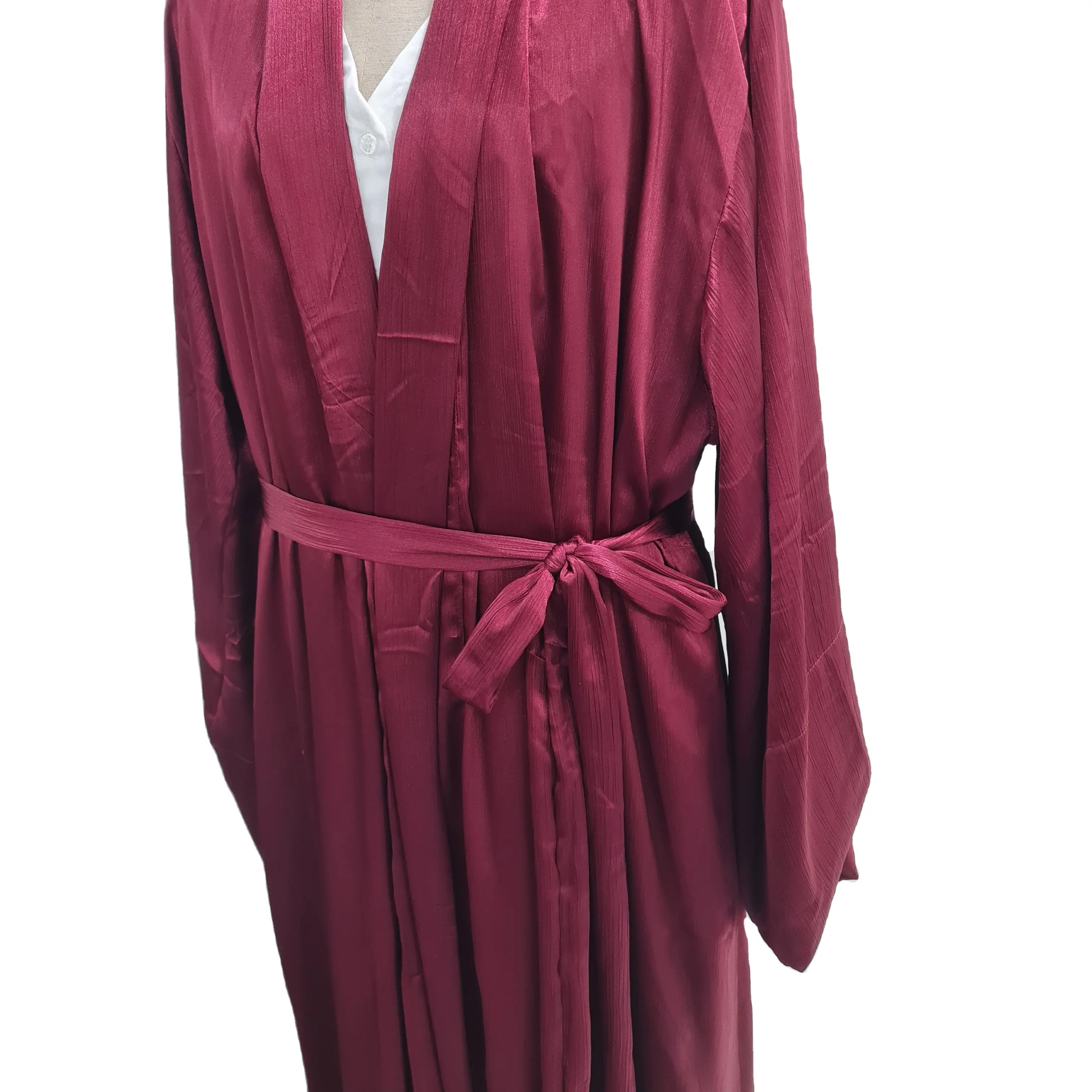 Chic Low-Cost Vintage Charm Abaya คุณภาพสูงสีดํายาวเจียมเนื้อเจียมตัวชุดซาตินเจียมเนื้อเจียมตัวเปิดAbayaเสื้อผ้าอิสลามชุดมุสลิม