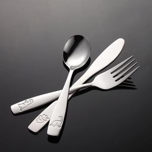 Children's Stainless Steel Silverware <b>Set</b> with Xmas Motifs | Rounded Handle <b>Kids</b> Dinnerware <b>Cutlery</b> <b>Set</b> - Product Image 3