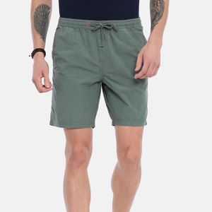 Shorts d'été sur mesure de style nouveau, couleur unie, fabriqués au Pakistan - Product Image 1