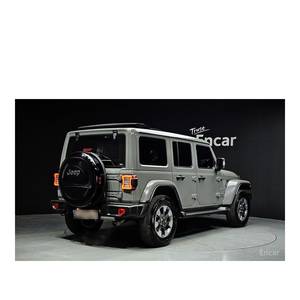 Jeep Wrangler 2.0 Overland Power Top de 4 Puertas, Modelo Mayo 2023, con Caja de Cambios Automática, Asientos de Tela y Cámara Trasera, 26,891 km - Product Image 2