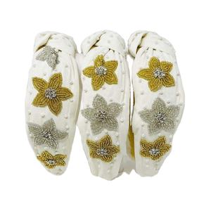 Bandeau élégant en broderie de perles à motif floral pour un look unique et tendance, style de luxe dernier cri - Product Image 1