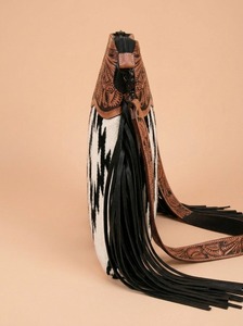Bolso de Hombro Vintage con Flecos Florales, Patrón Azteca, Bolso Bandolera de Cuero Genuino para Mujer, para Viajes y Uso Diario - Product Image 4