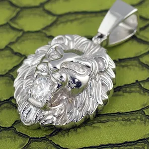 Pendentif Tête de Lion en Moissanite VVS1 Certifiée IGI 127 CTW, Plaqué Or Jaune 14 carats, Collier Hip Hop pour Homme avec Breloque Animale Givrée - Product Image 3