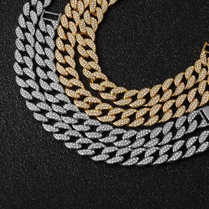 สร้อยคอแบบ Cuban Link ชุบทองประดับเพชรซิร์คอน สไตล์ฮิปฮอป เหมาะสำหรับงานปาร์ตี้และงานแต่งงาน - Product Image 4