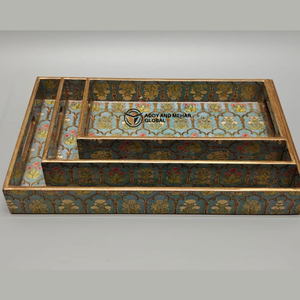 ชุดถาดเสิร์ฟเคลือบสีเขียวลายเรขาคณิต 3 ชิ้น – ถาดซ้อนกันได้ทำจาก MDF และกระดาษ ปลอดภัยสำหรับอาหาร ดีไซน์ทันสมัยหรูหรา สำหรับห้องครัว ห้องรับประทานอาหาร และตกแต่งบ้าน - Product Image 6