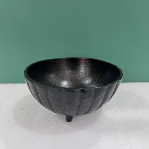 Tazón Decorativo de Aluminio Hecho a Mano, Acabado Negro Texturizado, Tazón Redondo para Servir, Centro de Mesa para Decoración del Hogar - Product Image 3