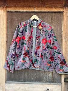 Blouson bomber en velours fleuri, robe kimono à imprimé original - Product Image 3