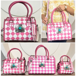 กระเป๋าเดินทางแบบถือสะพายไหล่ลายตารางหนังแท้  ขนาดกลาง  สำหรับผู้หญิง  พร้อมโลโก้สั่งทำพิเศษ  ดีไซน์เก๋  ใช้ได้ทั้งเดินทางค้างคืนและเดินทางระยะสั้น - Product Image 1