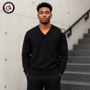 Vente en gros Winter Alpha |   Cardigan en acrylique pour hommes de la fraternité Phi - Broderie personnalisée - Poids du tissu 240g - Broderie avant et arrière - Product Image 4