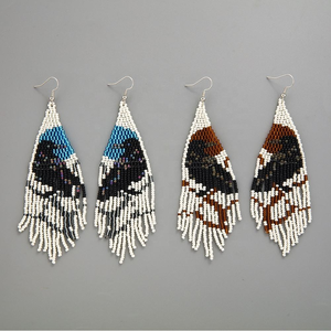 Nouvelles boucles d'oreilles tressées à la main en perles Miyuki avec pompons, motif animalier, pour femmes, par MD HANDICRAFTS - Product Image 6