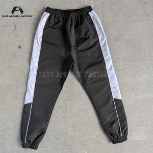 Ensemble de survêtement de jogging respirant personnalisé avec logo, vêtements de sport à manches longues pour activités de plein air, disponible pour unisexe - Product Image 4