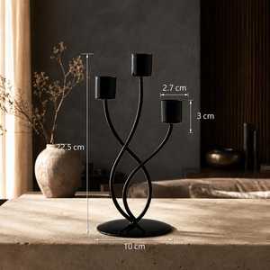 Candélabre minimaliste en métal torsadé noir avec revêtement poudré, 2 lumières, pour bougies coniques, idéal pour la décoration de table de mariage et de la maison - Product Image 3