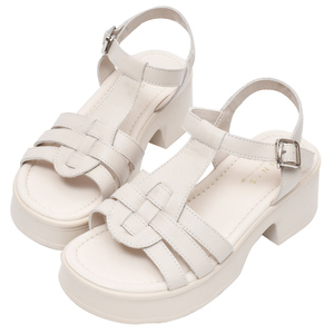 Sandalias de Plataforma Blancas Ann's con Tacón Grueso y Cierre de Hebilla, Punta Abierta, Zapatos de Verano Beige Cómodos con Parte Superior de PU - Product Image 1
