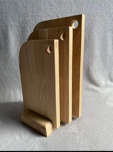 Planche à découper en bois faite à la main pour la préparation des légumes, des fruits, de la viande, du pain et des aliments - Product Image 4