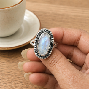 Anillo de Piedra Lunar Natural, Plata de Ley 925, Estilo Boho Vintage, Anillo Ovalado, Joyería Artesanal Curativa, Chapado en Oro Rosa y Amarillo - Product Image 5