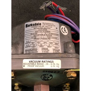 สวิตช์แรงดัน Barksdale D1H-A3SS, 174475 - อุปกรณ์และอะไหล่เซมิคอนดักเตอร์ระดับโลกที่เชื่อถือได้ - Product Image 3