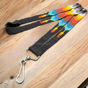 Alta calidad Unisex chapado en oro semilla titular de la tarjeta de cuentas geométricas estrella estampada collares de cuentas para uso de oficina o joyería - Product Image 2