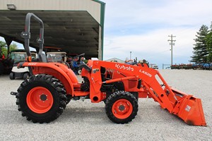 เครื่องยนต์ดีเซล KUBOTA L2502 ขับเคลื่อน 4 ล้อ 20 แรงม้า - Product Image 4