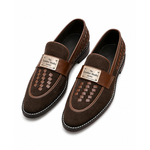Mocassins en cuir véritable pour homme The Leather Studio, bout rond, à enfiler, respirants, en cuir de vachette, toutes saisons, semelle extérieure en caoutchouc - Product Image 1